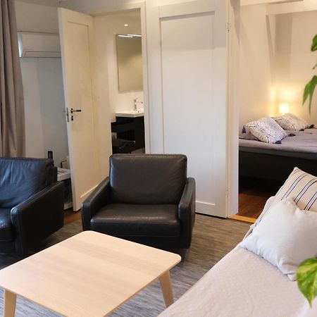 Surfers Guesthouse オーサ エクステリア 写真